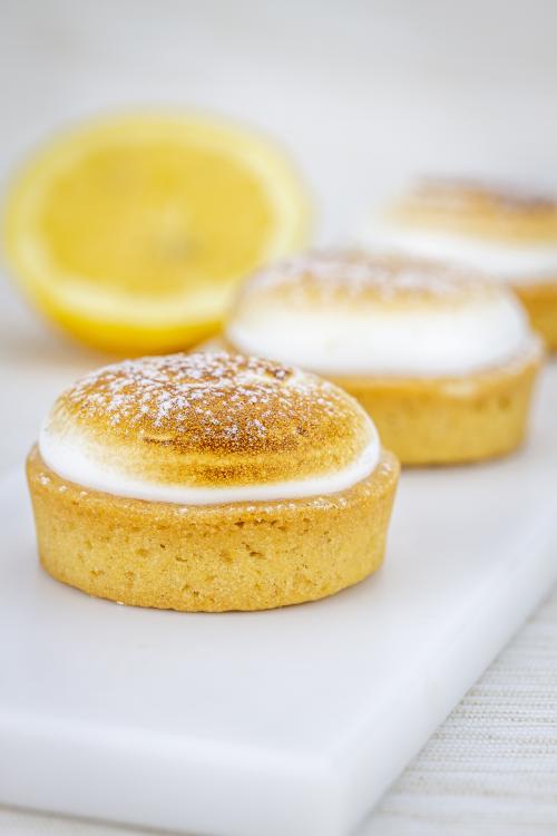 Mini Lemon & Meringue Tart