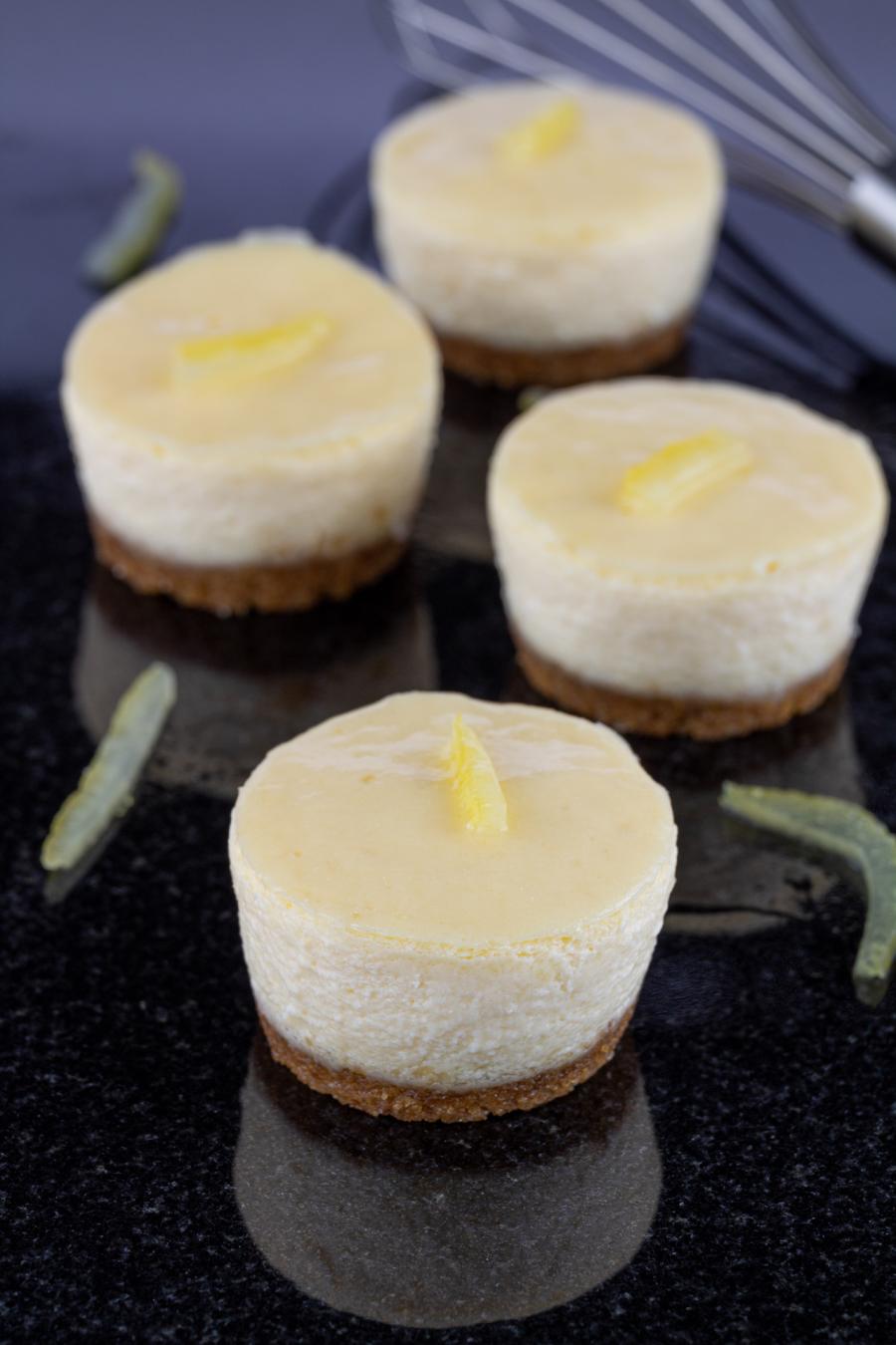 Mini Lemon Cheesecake