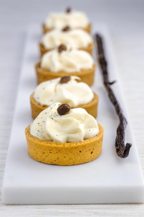 Mini Salted Caramel & Vanilla Tart